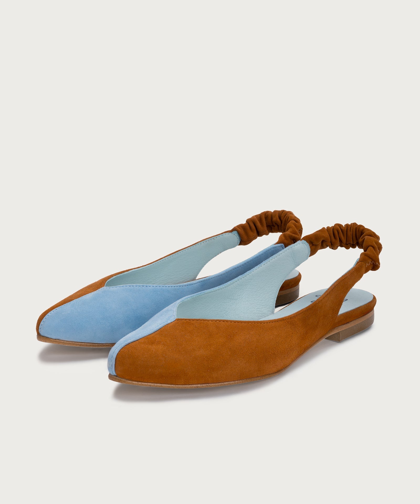 Bailarina Lotus Camel