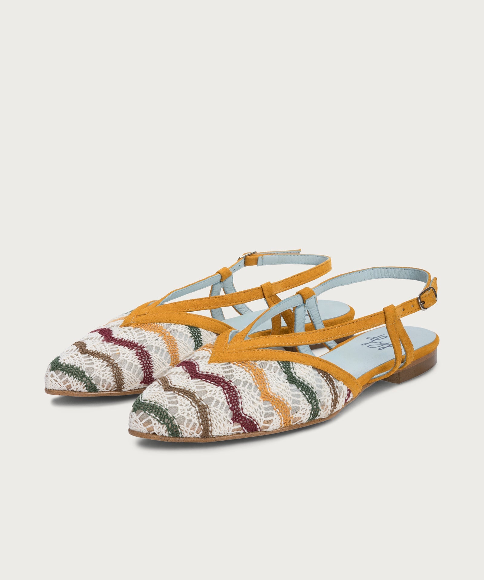 Bailarina Flor de Loto Camel