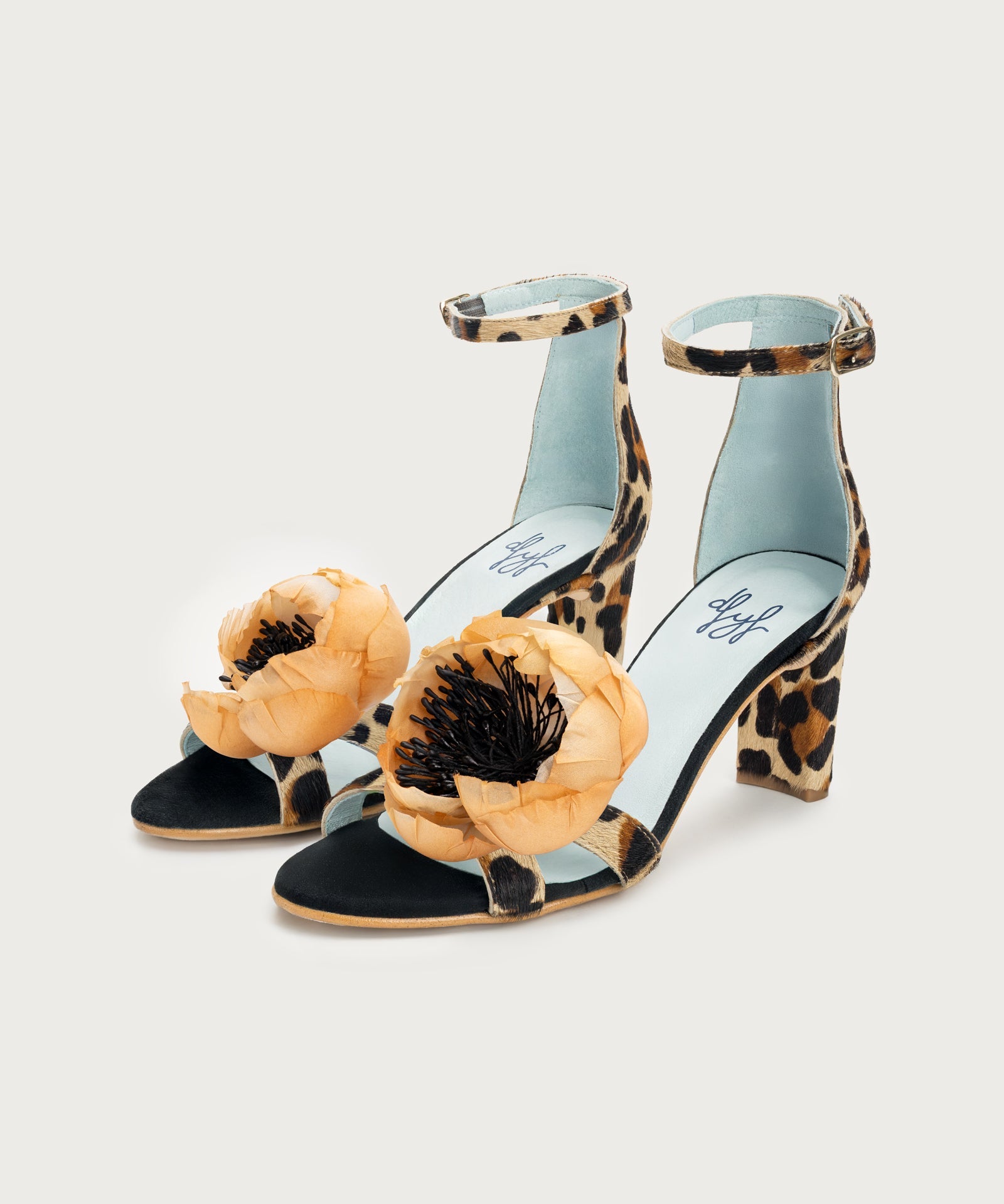 Tacón Heritage Print · Flor Caramelo